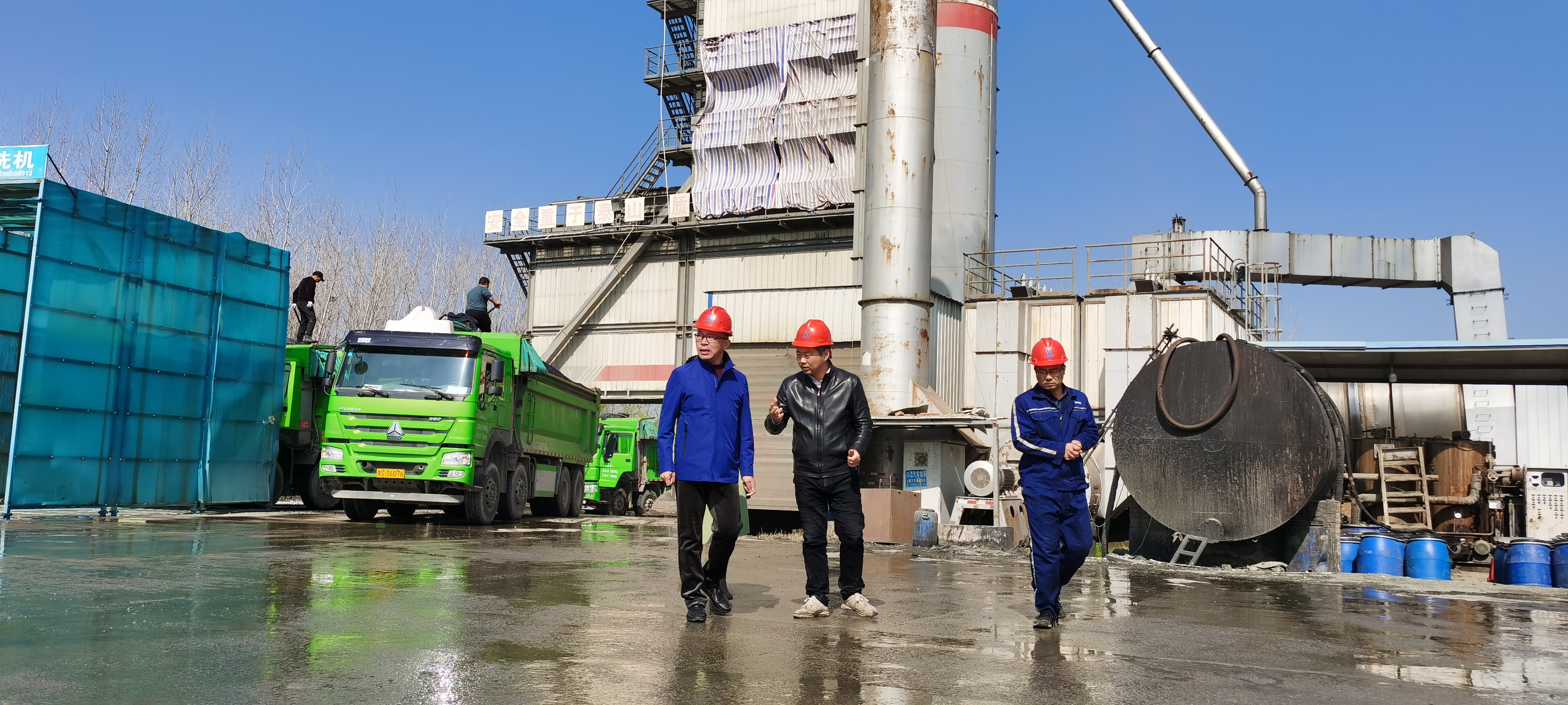   严把质量关 筑牢企业发展根基——集团董事长孔德稳一行前往各项目施工现场检查指导工作    